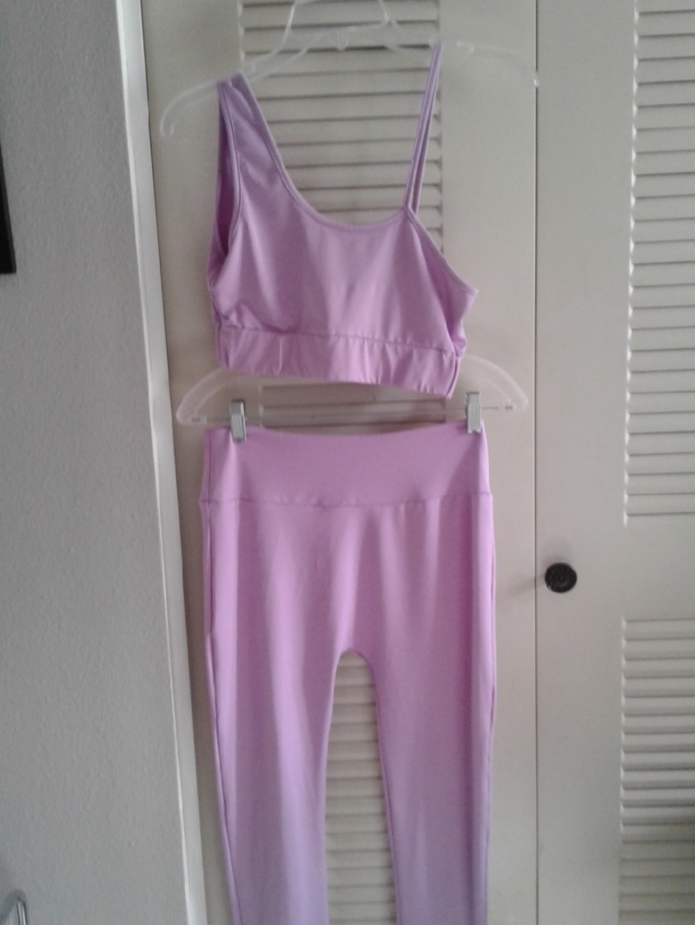 Pastel Lavender Activewear Top - Scoop Crop And Pants